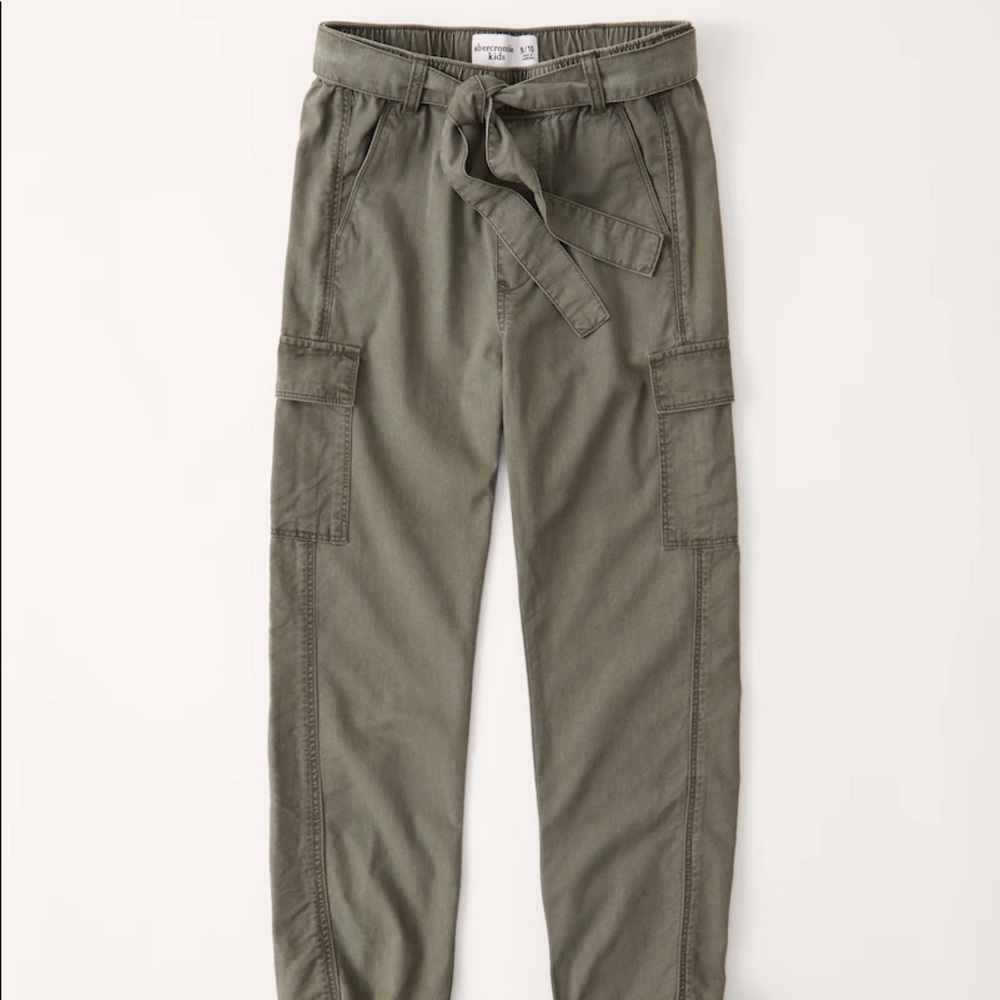 high rise tie-waisted utility joggers